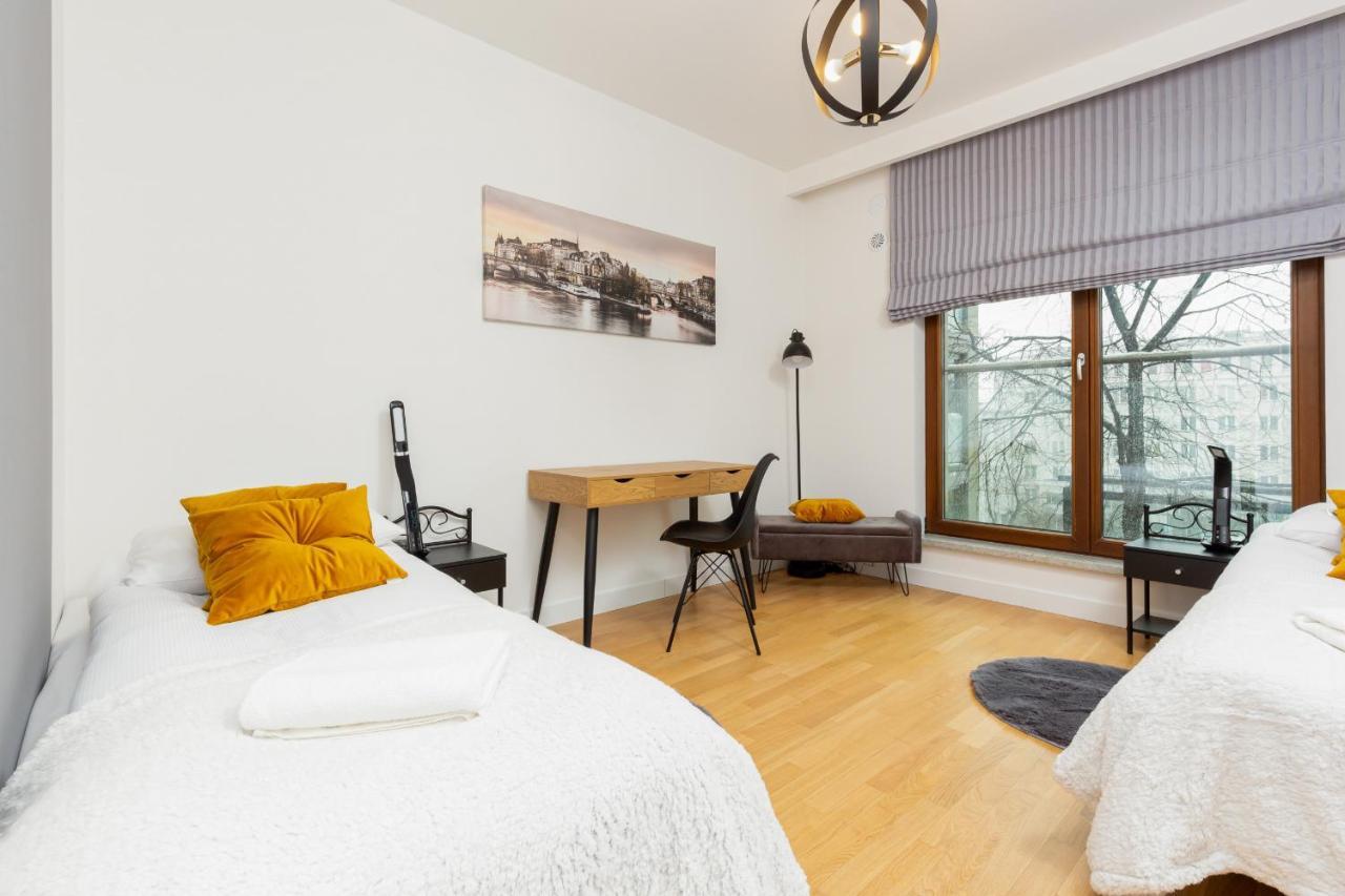 Park Arkadia Apartment With Parking Mokotow By Noclegi Renters Varsovia Exterior foto